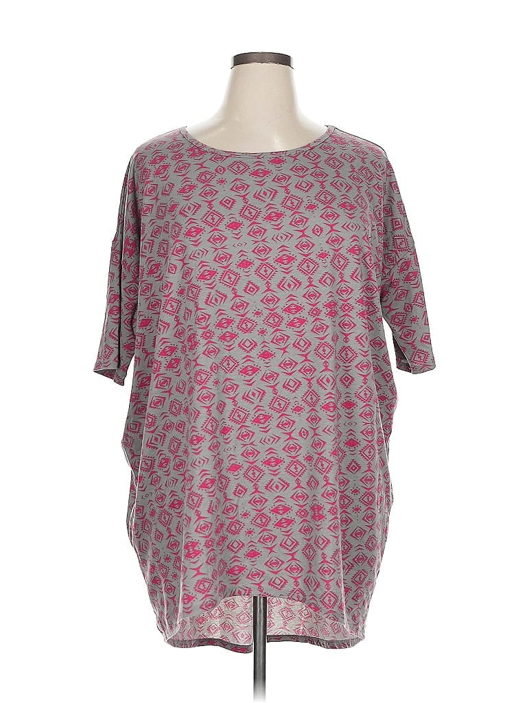 Pre-owned Lularoe 3/4 Sleeve T-shirt In Pink