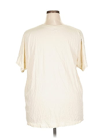 Torrid Short Sleeve T-Shirt (view 2)