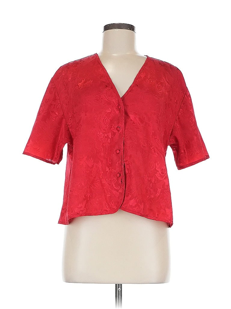 Click to view more detailed imagery on our partner's website Pre-owned Victoria's Secret Short Sleeve T-shirt In Red