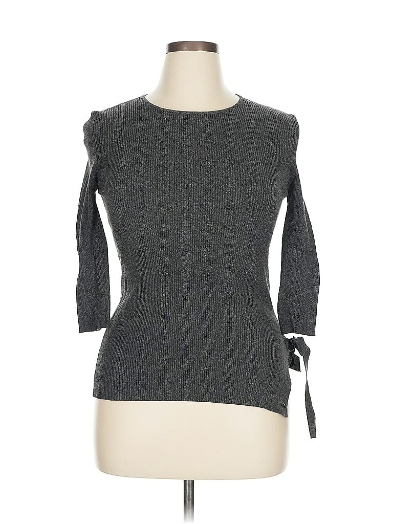 Click to view more detailed imagery on our partner's website Pre-owned Armani Jeans 3/4 Sleeve Top In Gray