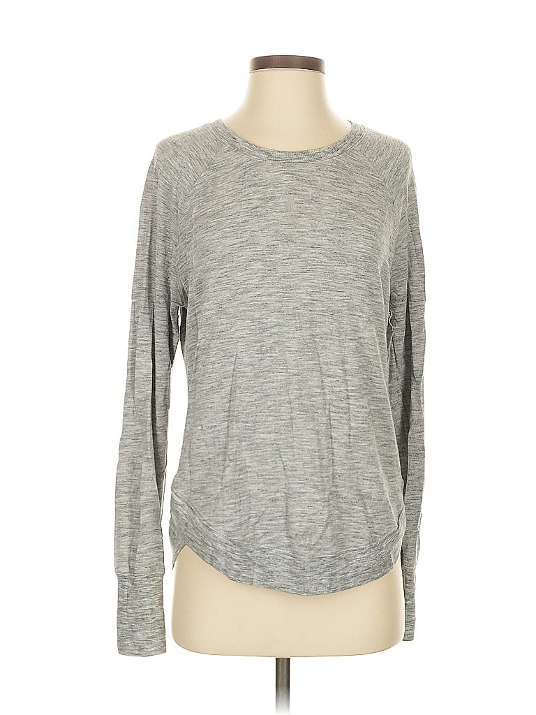 Pre-owned Athleta Long Sleeve T-shirt In Gray