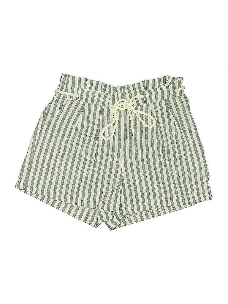 Click to view more detailed imagery on our partner's website Pre-owned Hot Kiss Shorts In Green
