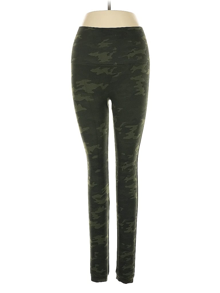 Click to view more detailed imagery on our partner's website Pre-owned Spanx Casual Pants In Green