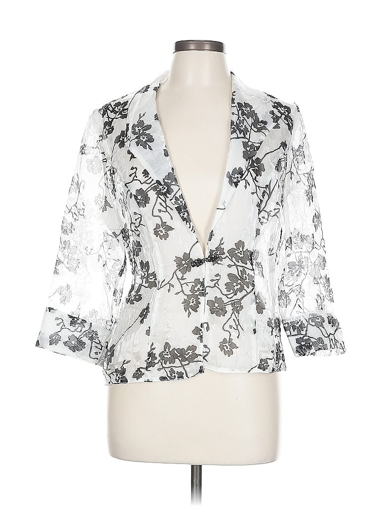 Click to view more detailed imagery on our partner's website Pre-owned Alex Evenings 3/4 Sleeve Blouse In Silver