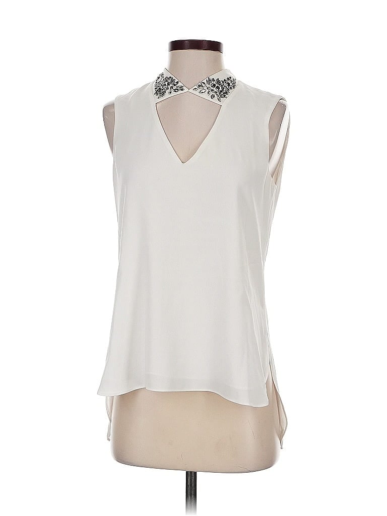 Pre-owned Bcbgmaxazria Sleeveless Blouse In White