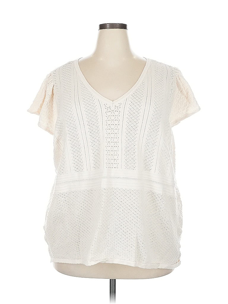 Pre-owned Torrid Cardigan Sweater In White