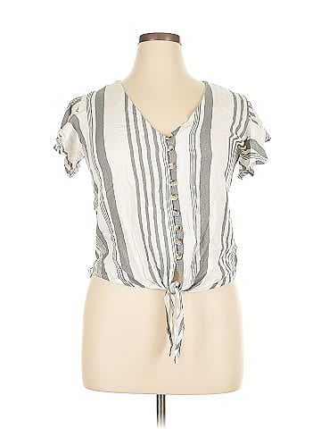 Style Envy Short Sleeve Blouse (view 1)