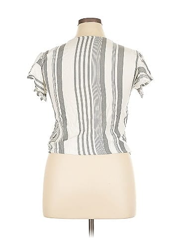 Style Envy Short Sleeve Blouse (view 2)