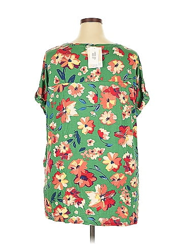 Lularoe Short Sleeve T-Shirt (view 2)