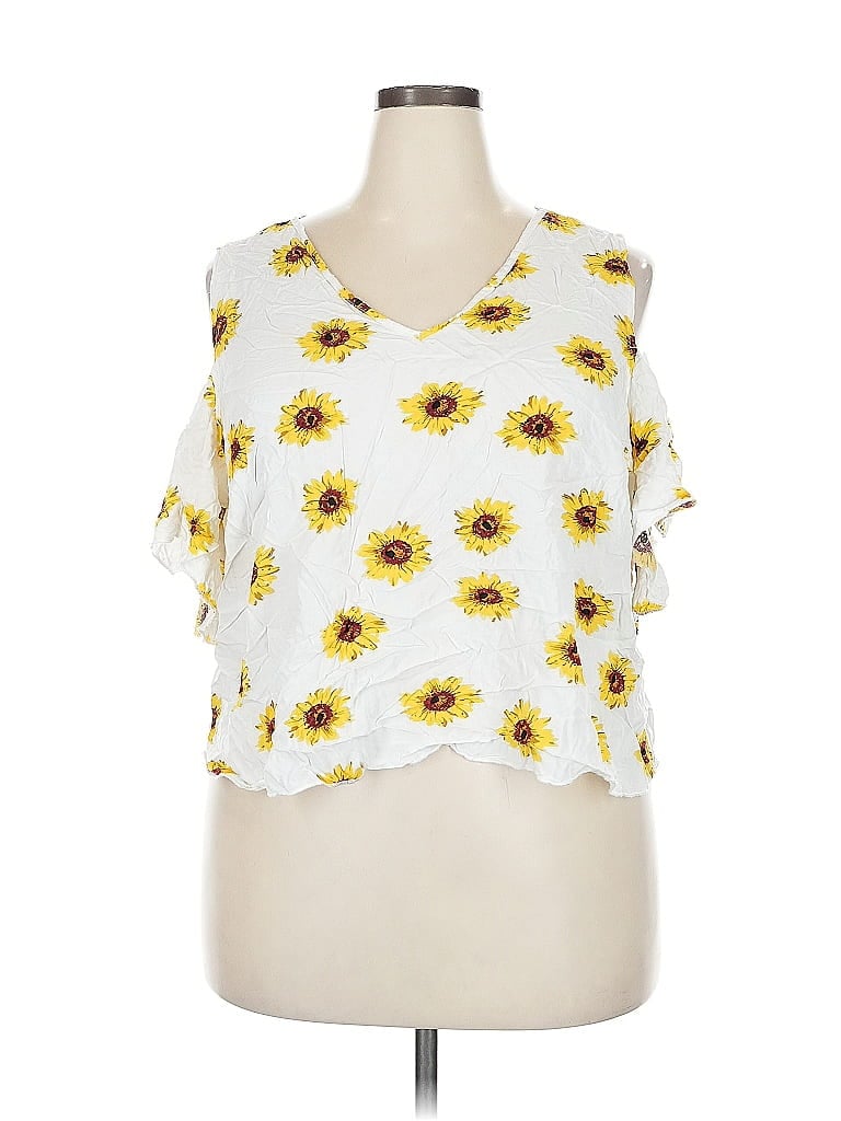 Pre-owned Shein Curve Sleeveless Blouse In Yellow