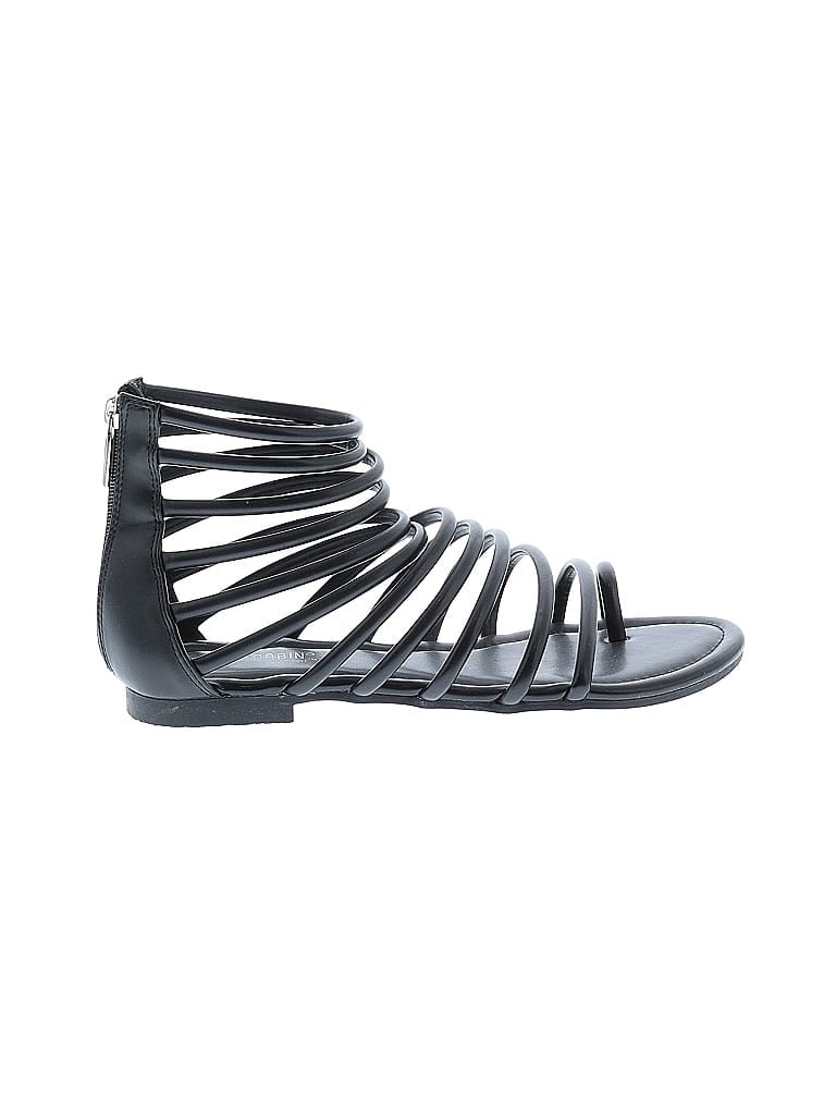 Pre-owned Cape Robbin Sandals In Black