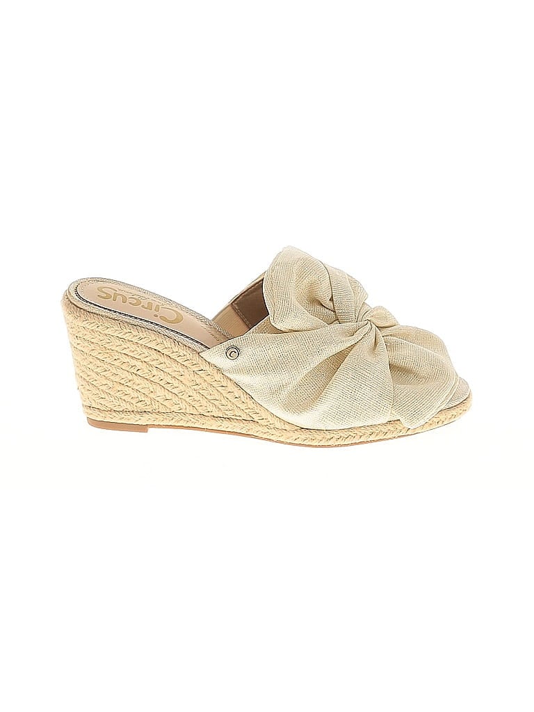 Click to view more detailed imagery on our partner's website Pre-owned Circus Ny By Sam Edelman Wedges In White