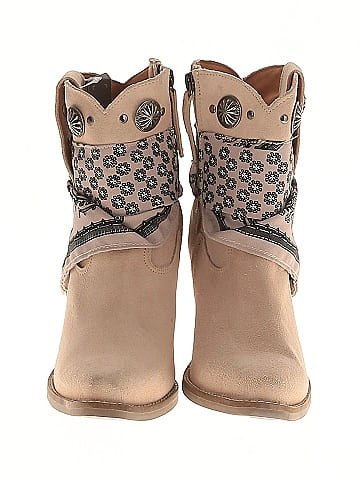 Dingo Ankle Boots (view 2)