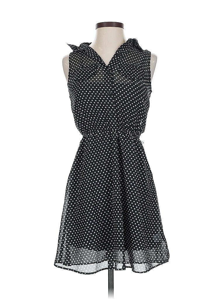 Pre-owned Xhilaration Casual Dress In Black