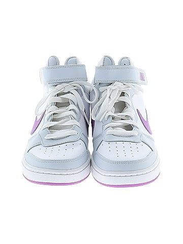 Nike Sneakers (view 2)