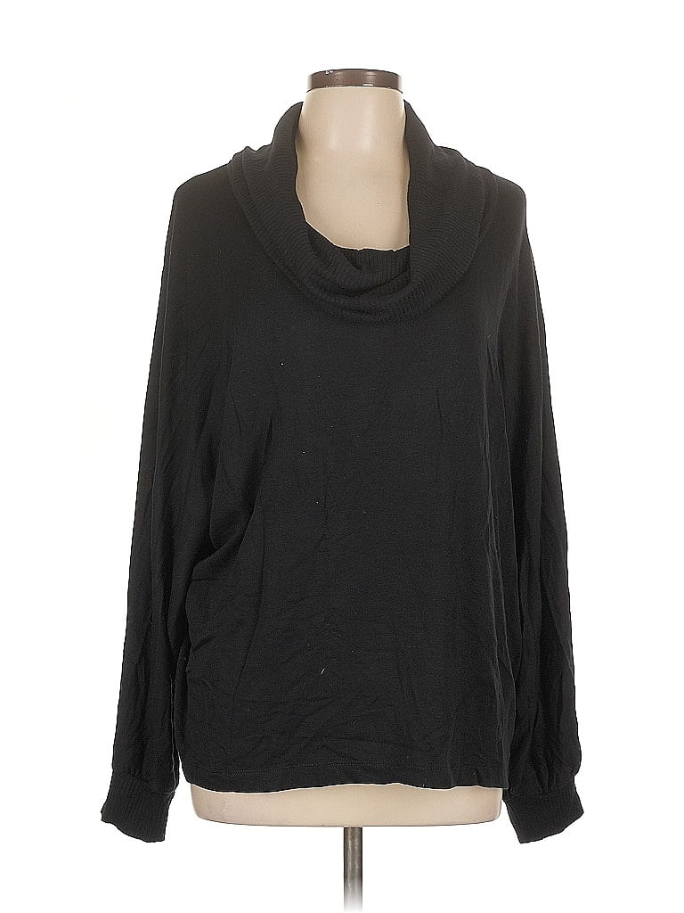 Click to view more detailed imagery on our partner's website Pre-owned Splendid Turtleneck Sweater In Black