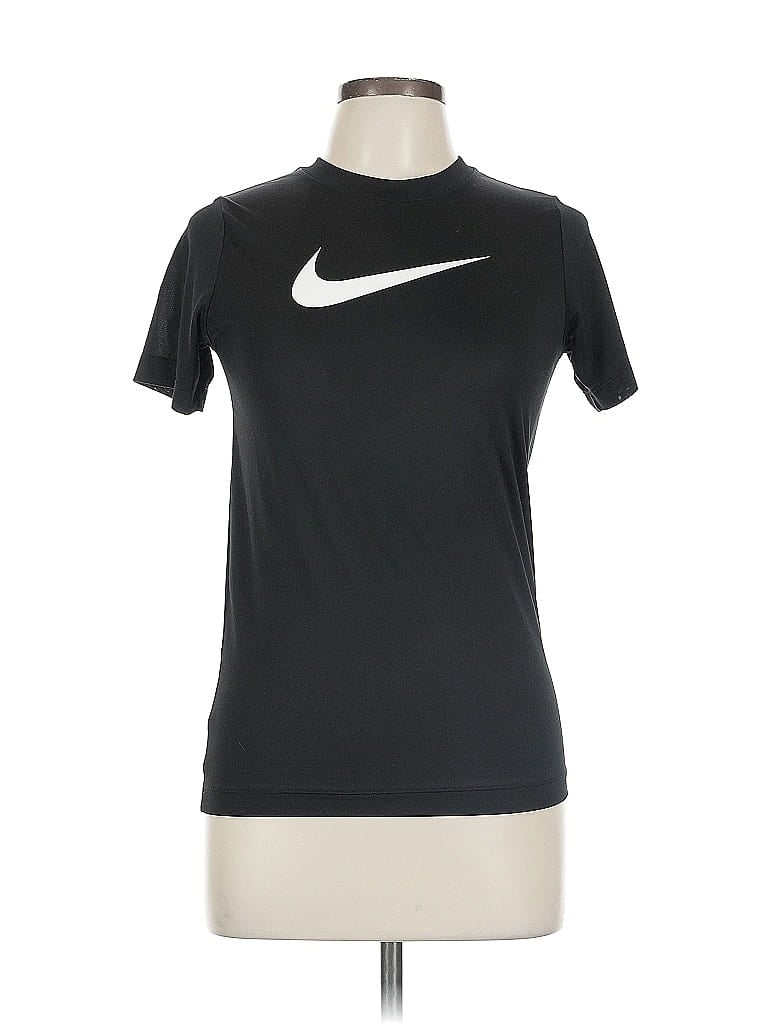 Pre-owned Nike Active T-shirt In Black