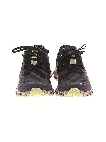 On Cloud Sneakers (view 2)