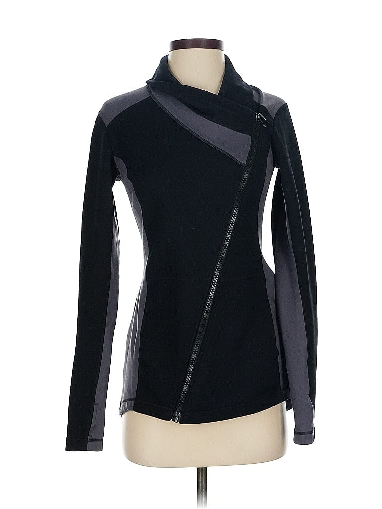 Click to view more detailed imagery on our partner's website Pre-owned Cabi Jacket In Black