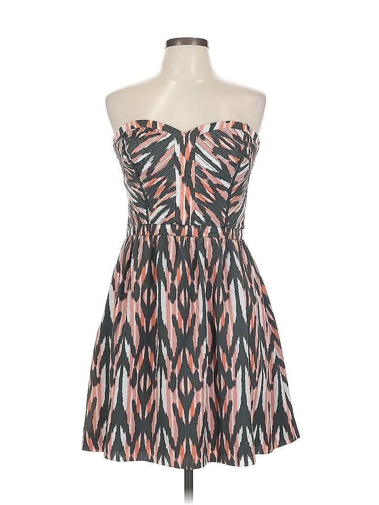Pre-owned Guess Cocktail Dress In Gray
