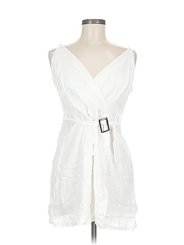Urban Outfitters Casual Dress (view 1)