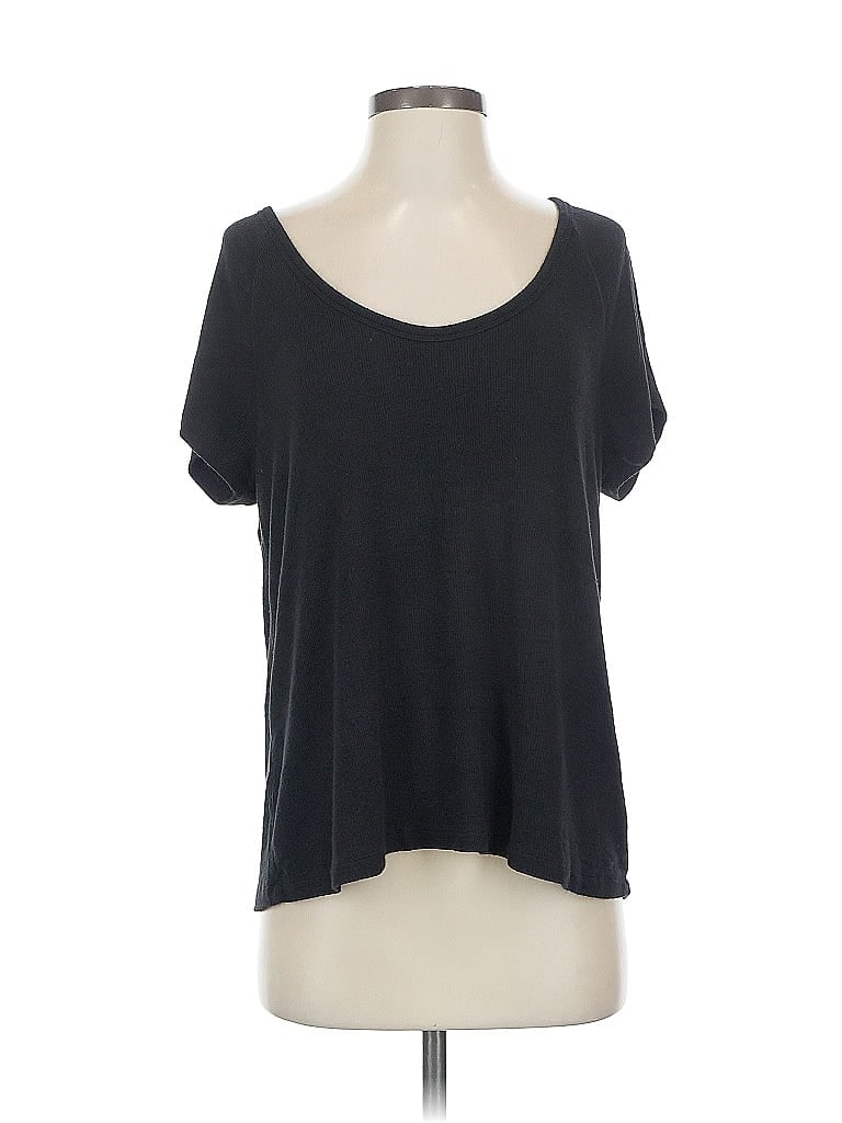 Pre-owned Cabi Short Sleeve T-shirt In Black
