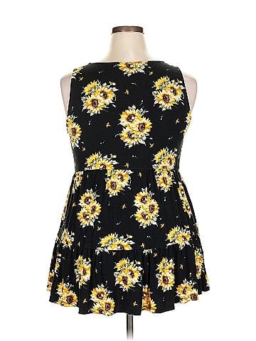 Torrid Tank Top (view 2)