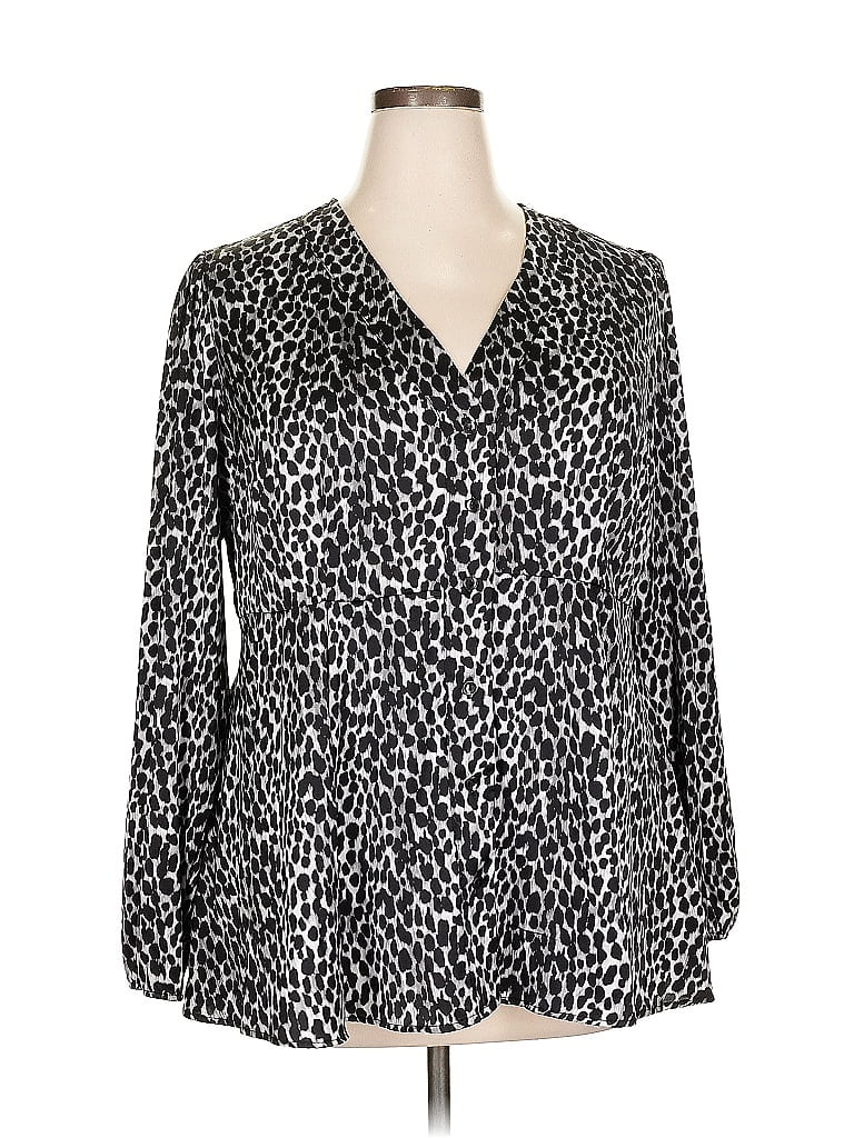 Pre-owned Torrid Long Sleeve Blouse In Black