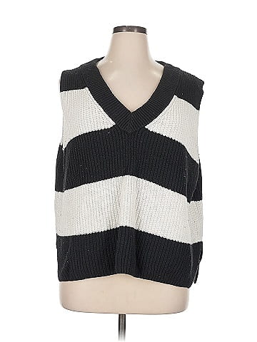 Abercrombie & Fitch Sweater Vest (view 1)