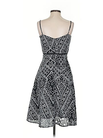Banana Republic Casual Dress (view 2)