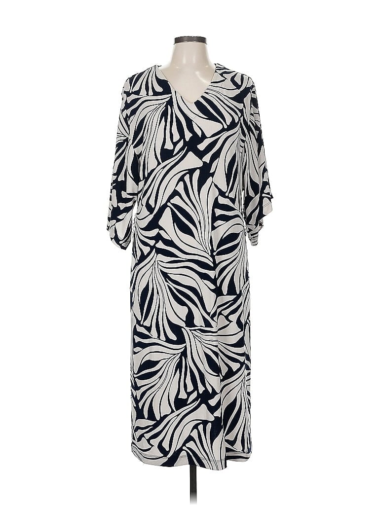 Pre-owned Chico's Casual Dress In White