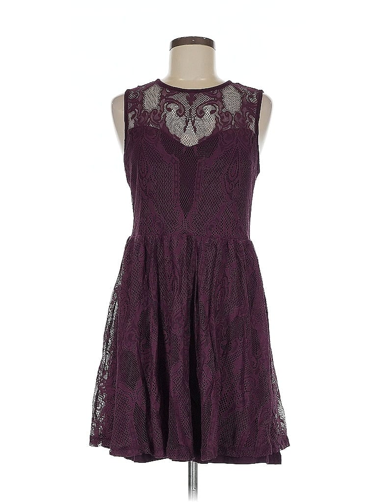 Pre-owned Express Cocktail Dress In Burgundy