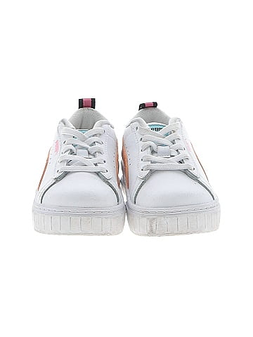 Puma Sneakers (view 2)
