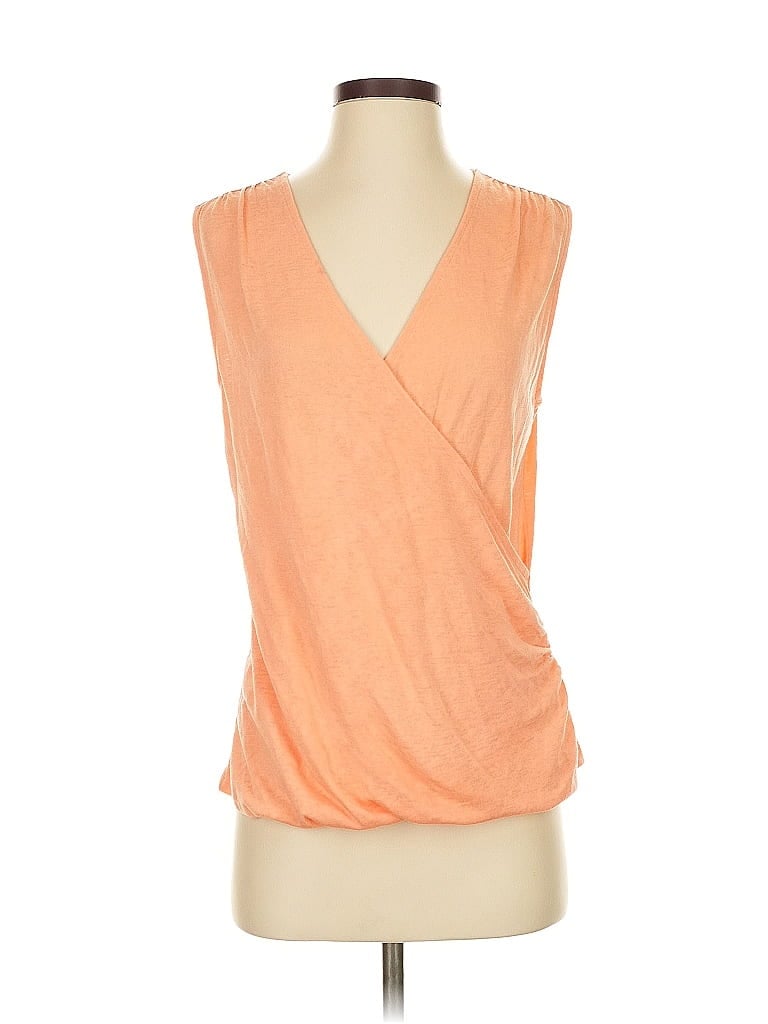 Pre-owned Athleta Sleeveless T-shirt In Orange