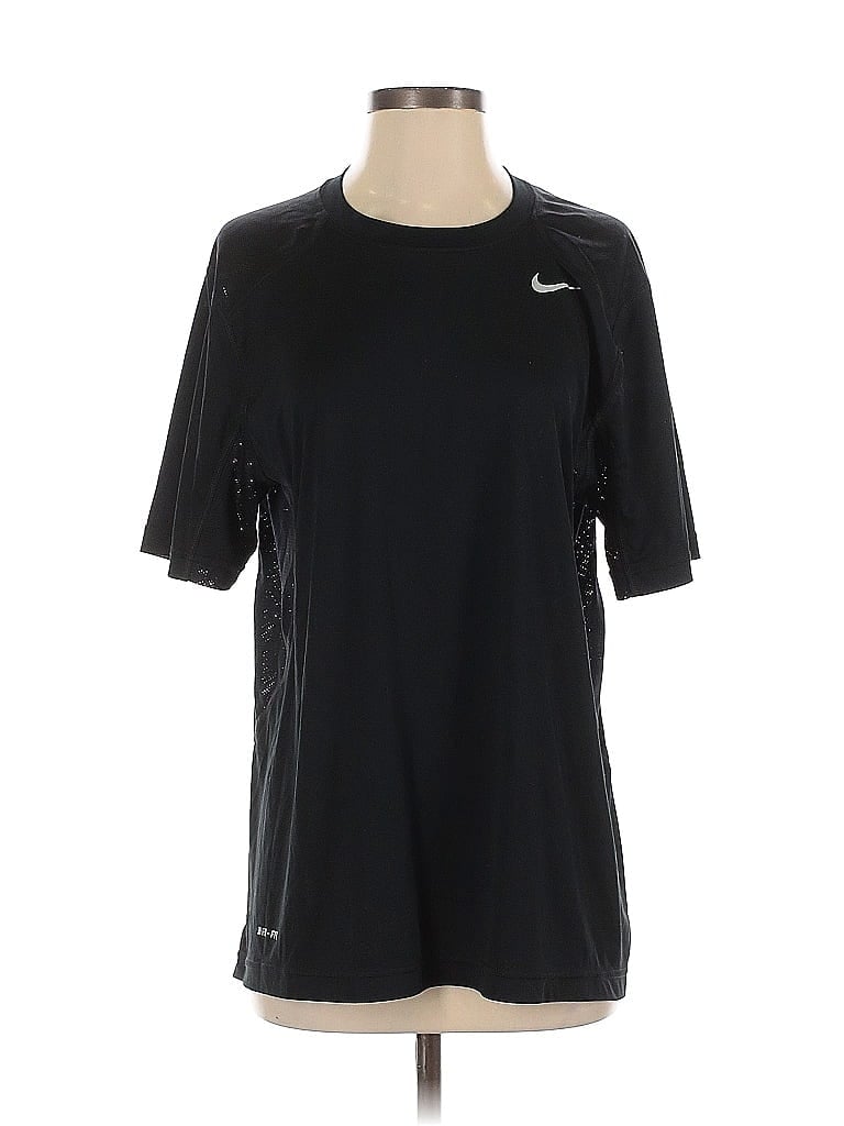 Pre-owned Nike Active T-shirt In Black