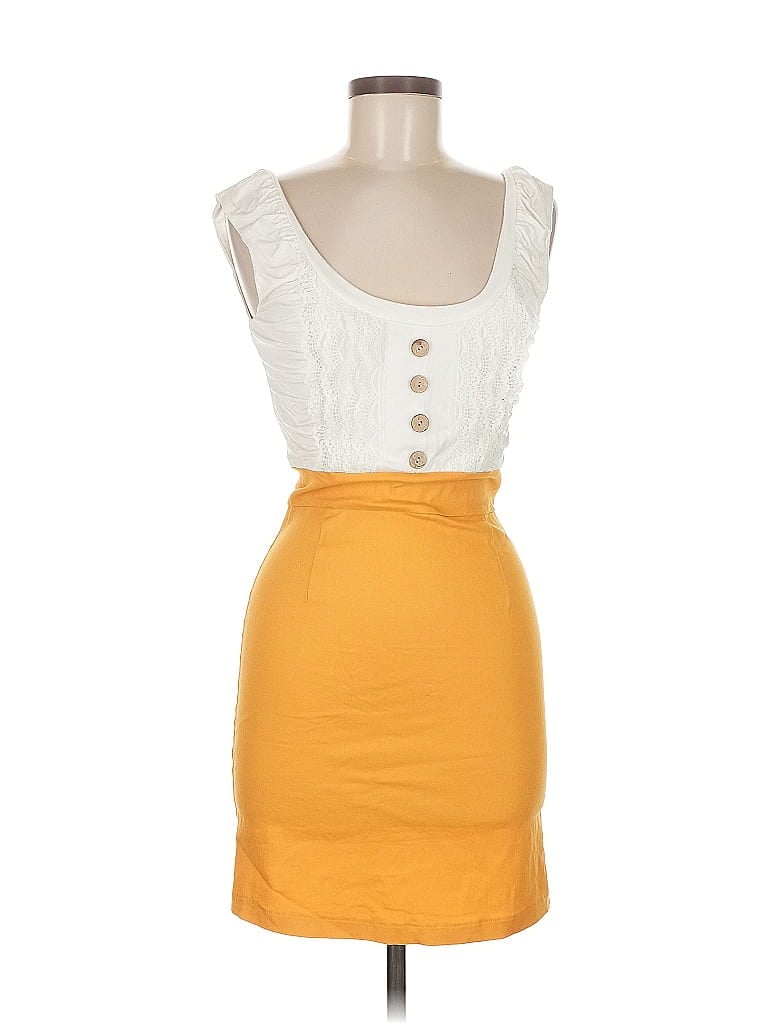 Pre-owned Alythea Casual Dress In Yellow