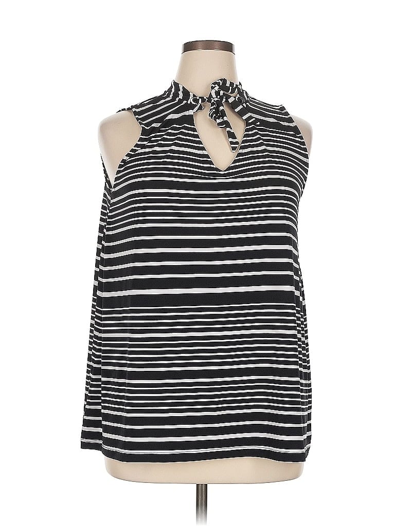 Click to view more detailed imagery on our partner's website Pre-owned Rafaella Sleeveless Blouse In Black