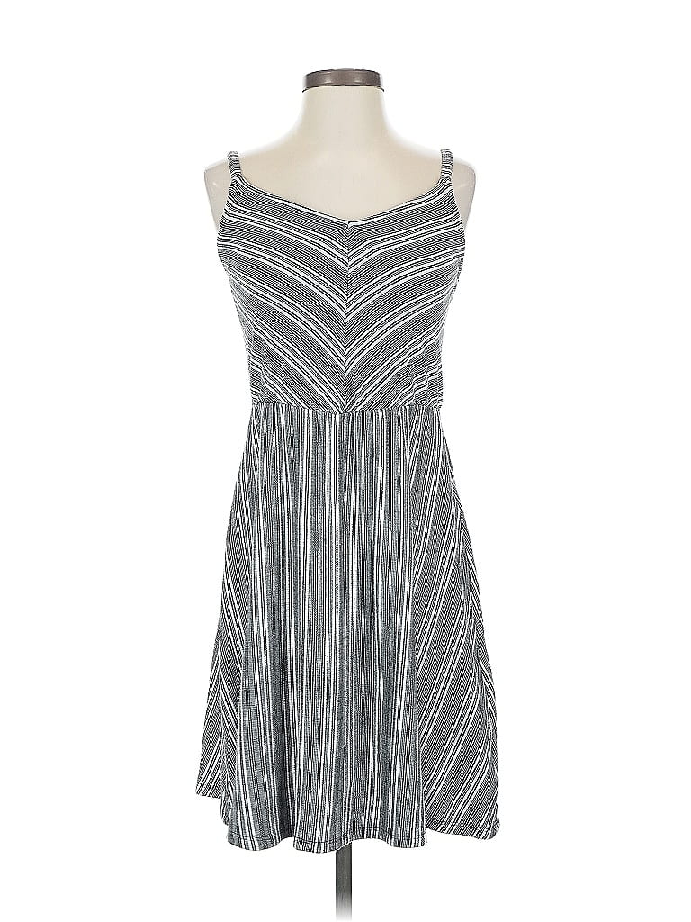 Pre-owned Universal Thread Casual Dress In Gray