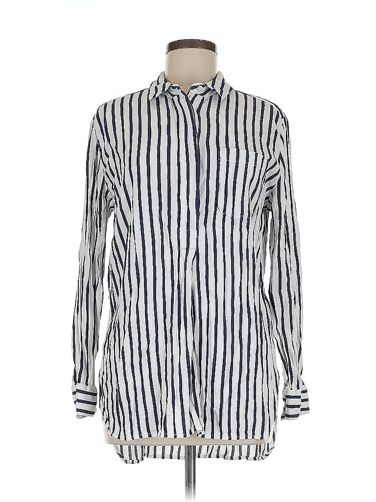 Click to view more detailed imagery on our partner's website Pre-owned Liz Claiborne Long Sleeve Button Down Shirt In White