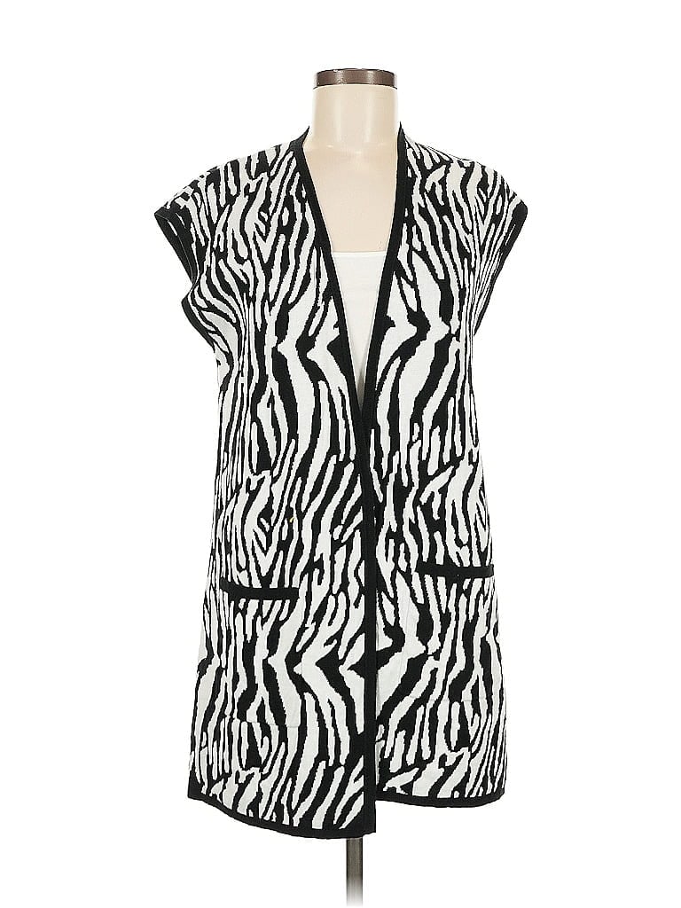 Pre-owned Chico's Cardigan Sweater In Black