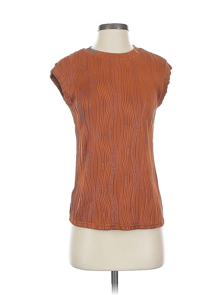 Pre-owned Unbranded Sleeveless T-shirt In Brown