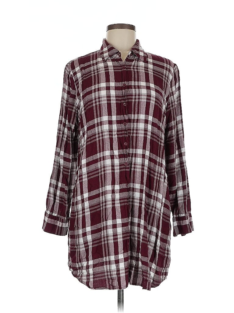 Click to view more detailed imagery on our partner's website Pre-owned Bb Dakota 3/4 Sleeve Button Down Shirt In Burgundy