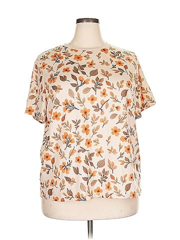 Shein Curve Short Sleeve T-Shirt (view 1)