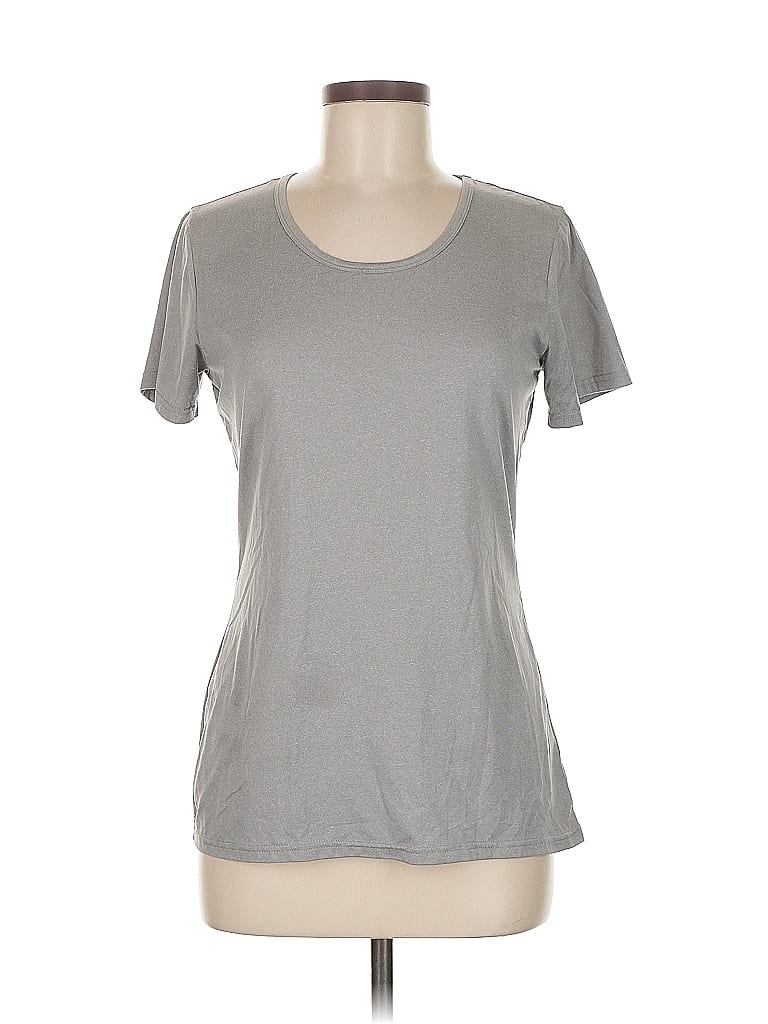 Pre-owned 32 Degrees Short Sleeve T-shirt In Gray