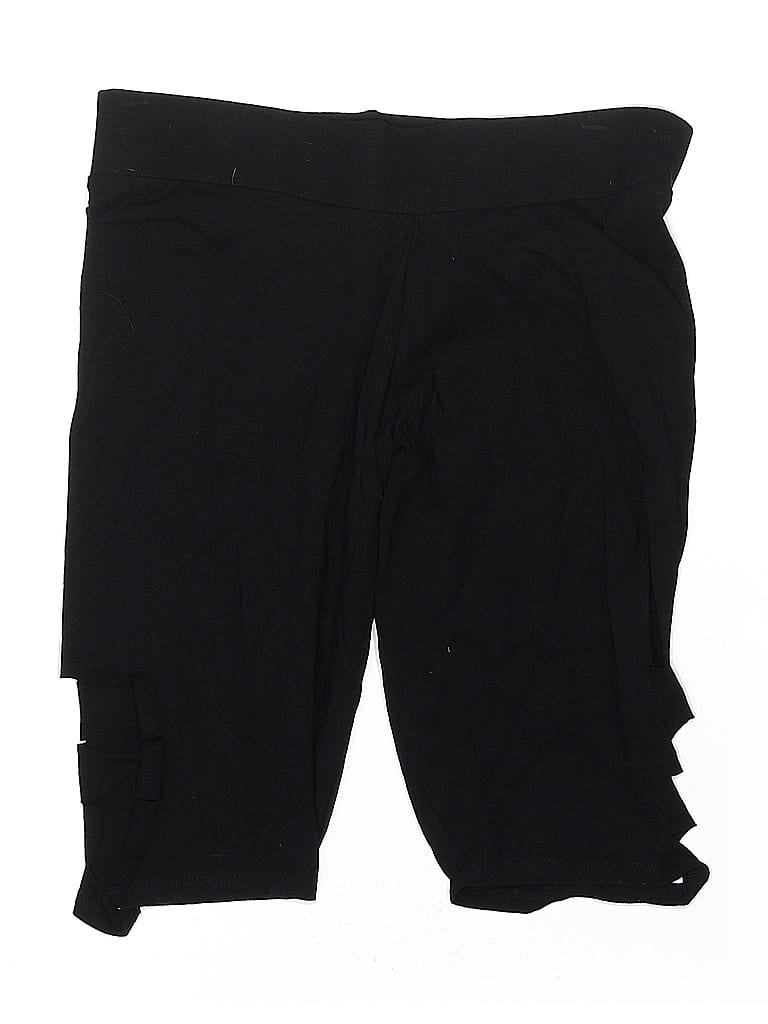 Pre-owned Torrid Cargo Shorts In Black