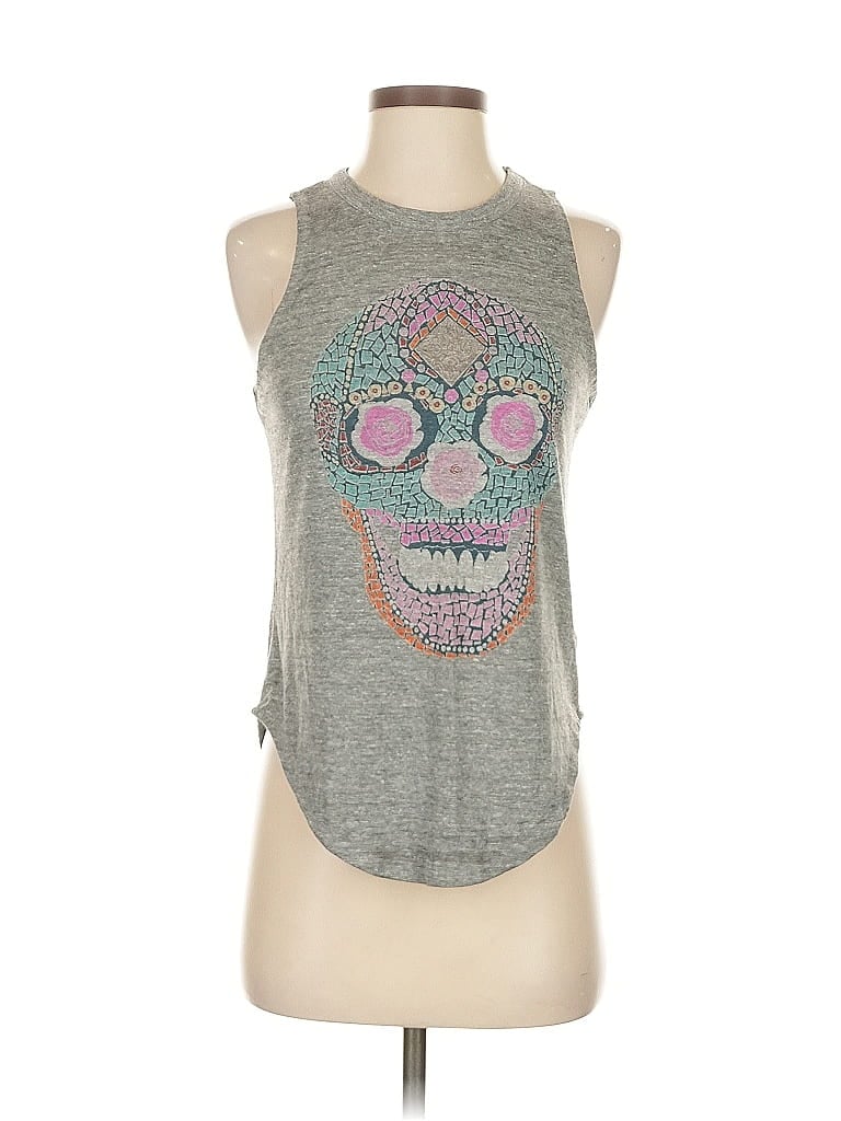 Click to view more detailed imagery on our partner's website Pre-owned Chaser Sleeveless T-shirt In Gray