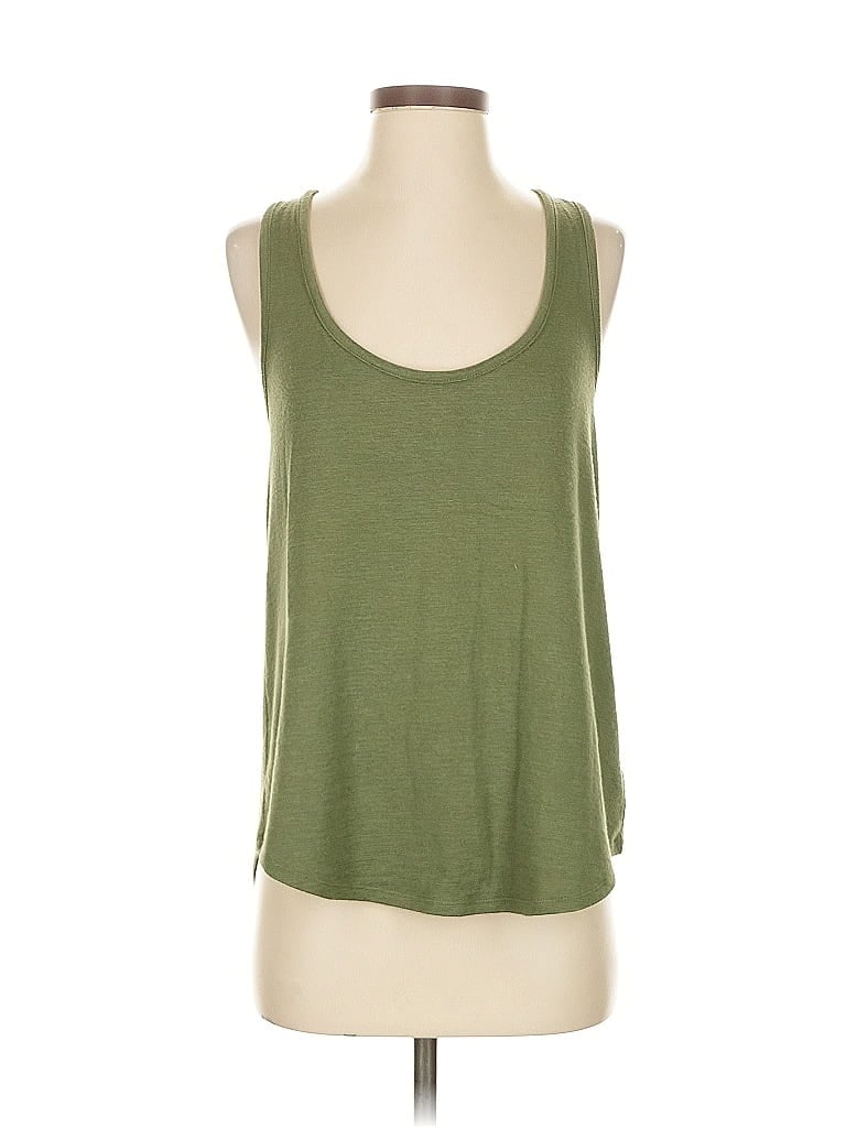 Pre-owned Gap Tank Top Green Halter Neckline Tops