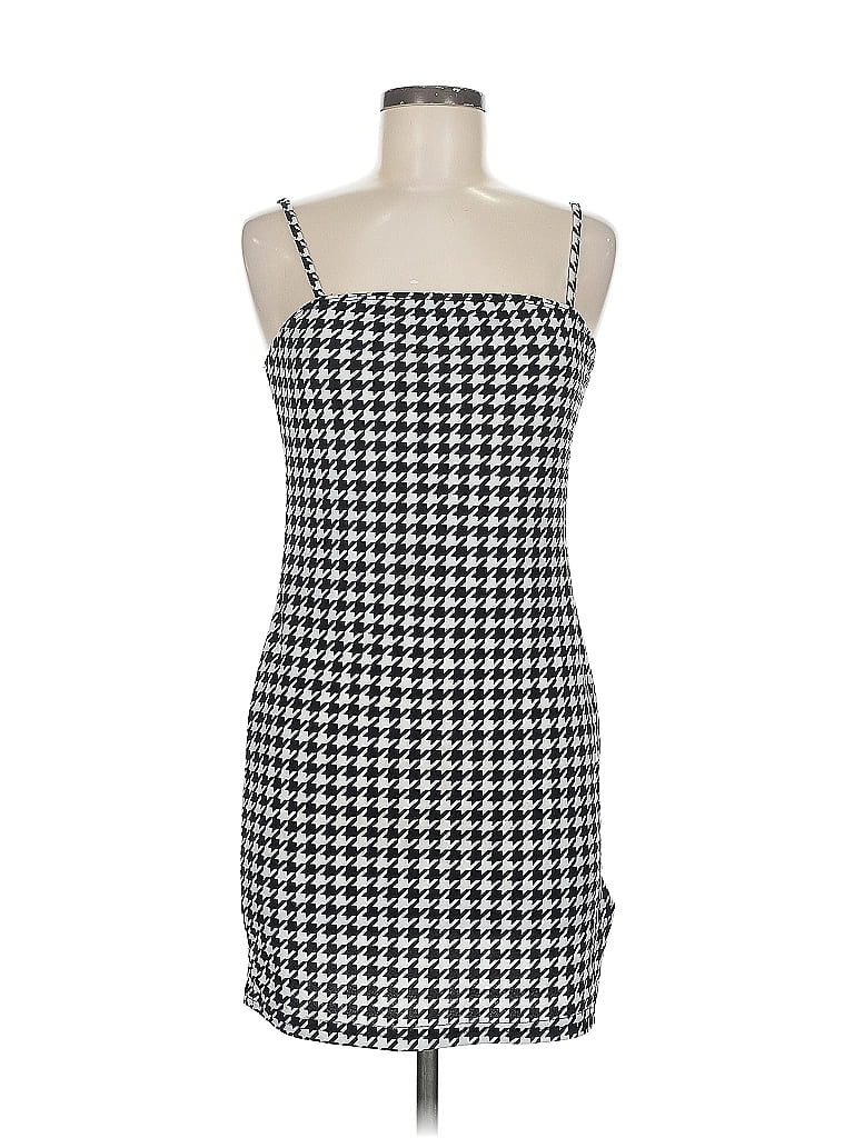 Pre-owned Shein Casual Dress In Black