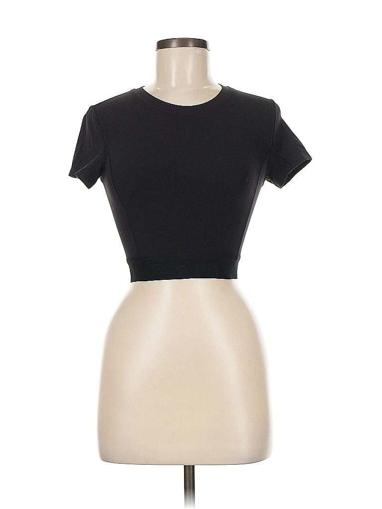 Click to view more detailed imagery on our partner's website Pre-owned Assorted Brands Short Sleeve T-shirt In Black