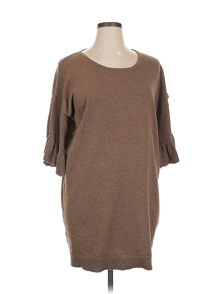 Pre-owned Max Studio Casual Dress In Brown